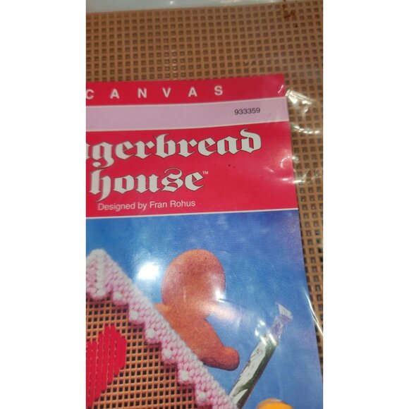 Needlecraft Plastic Canvas Gingerbread House Kit By Fran Rohus New Old Stock Vin - Picture 4 of 10